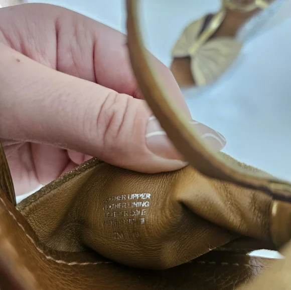 Tory Burch Gold Sequin Wedge Heel Sandals - Picture 8 of 9